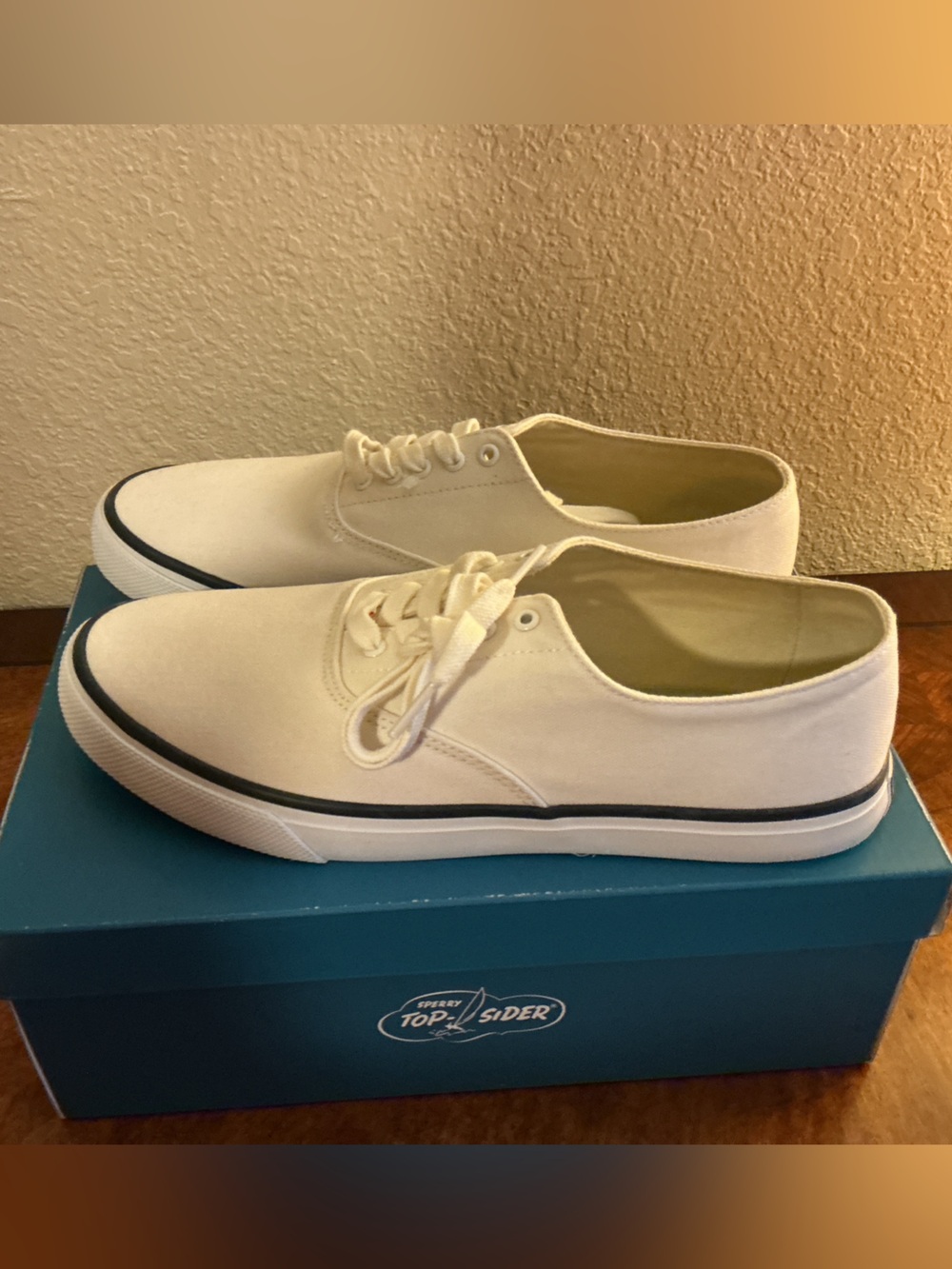 Sperry Men’s White Canvas Sneakers with Navy Trim